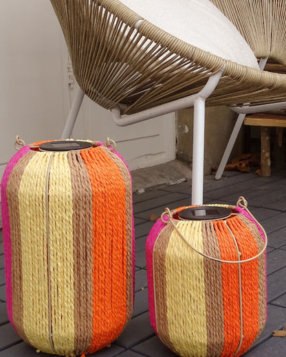 Gekleurde solar lampionnen